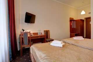 Отель Hotel Lothus Вроцлав Двухместный номер с 2 отдельными кроватями-3
