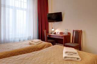 Отель Hotel Lothus Вроцлав Двухместный номер с 2 отдельными кроватями-4